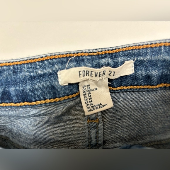 Forever 21 stretch high rise skinny jeans with holes in knees‎ stretchy size 26 - Picture 6 of 7